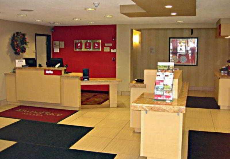 Towneplace Suites Rochester Beltér fotó